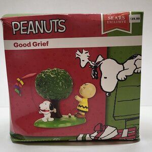 Dept 56 Good Grief Peanuts Village Charlie Brown Snoopy Christmas Holiday piece